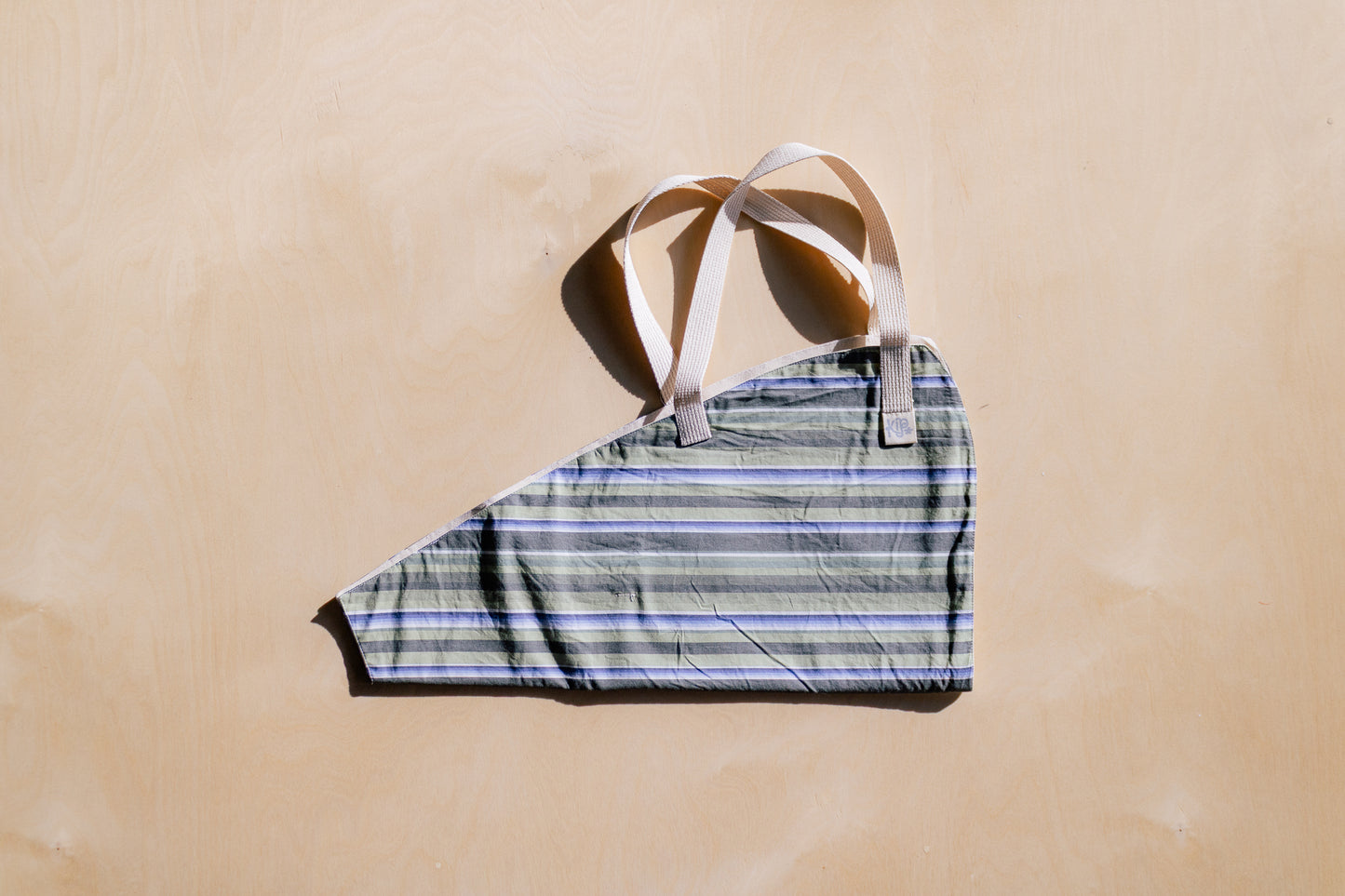 Large Stem Bag